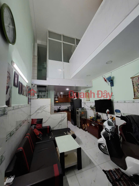 BEAUTIFUL HOUSE - GREAT PRICE - OWNER NEEDS TO SELL QUICKLY - Located in Binh Tan District, Ho Chi Minh City _0