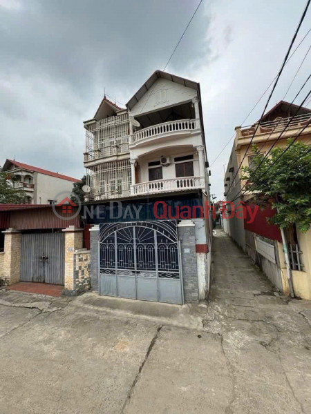 3-STOREY HOUSE 106.6M KHE NU, NGUYEN KHE (ADMINISTRATIVE CENTER OF PHUC THINH COMMUNE) | Vietnam | Sales, đ 11 Billion
