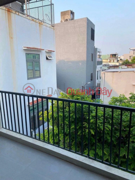 ► Apartment building on Hoang Dieu alley, 98m2, 3 floors, 10 rooms, modern design, generating 45 million VND in rental income. | Vietnam Sales | đ 8.65 Billion