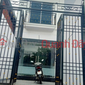 nhà mới thạch bích thanh oai hà nội _46m phân lô oto tránh _vào nhà _đường thông _khu đông dân _an ninh tôt _0