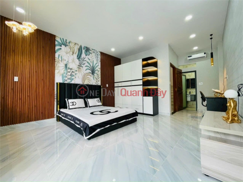 đ 6.35 Billion, 6-storey house with full furniture, area 4.5x10m, 6m alley Cong Lo, Ward 15, Tan Binh