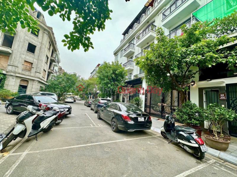 TOWNHOUSE FOR SALE IN HOANG MAI URBAN AREA - 80M2 - 6 FLOORS - ELEVATOR - PRICE 18 BILLION, Vietnam | Sales | đ 18 Billion