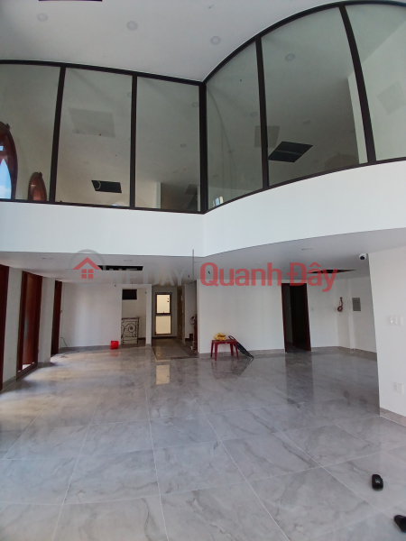 CORNER BUILDING 2 MOUTH PHOTO, 1600m2, WITH ELEVATOR, FIRE PROTECTION Vietnam, Rental | đ 350 Million/ month