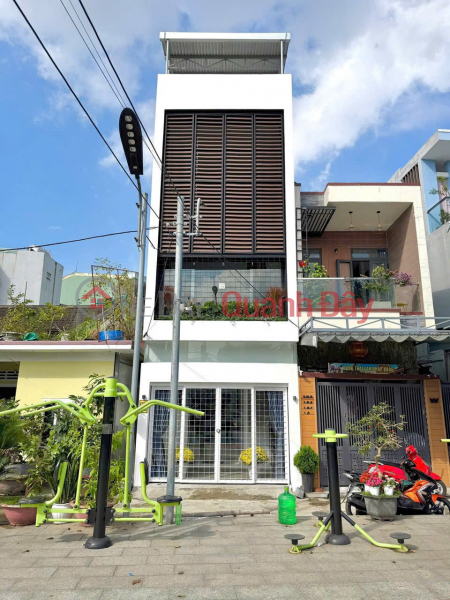 House for sale: 3-story house at alley 310\\/3 Ton Duc Thang, Da Nang - Opposite house number 91 Hoa My 9 (former Hoa My market) Sales Listings