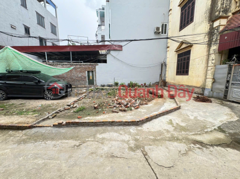 Corner plot for sale with two street frontages - adjacent to Quang Minh Industrial Park - 50m2, fully residential land - car parking available. _0