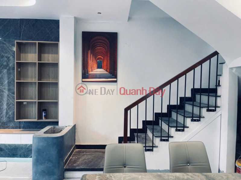 BRAND NEW 4-STOREY HOUSE IN PHUC THINH COMMUNE, NGUYEN KHE (OLD) Sales Listings