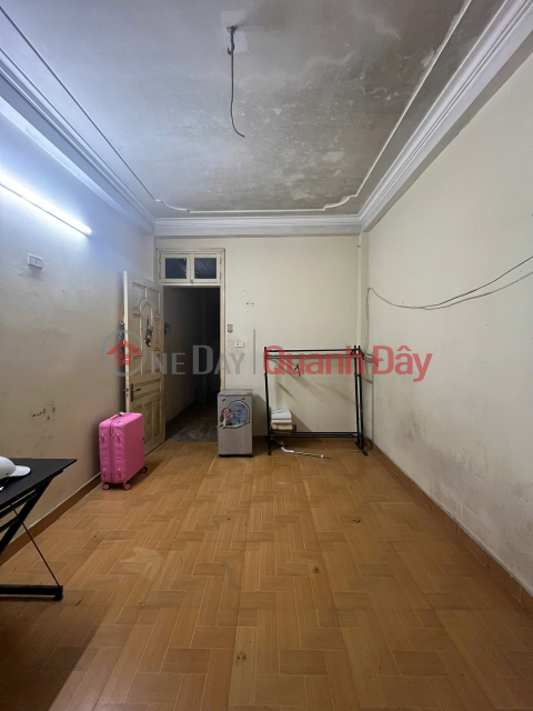 5-storey house for rent in Linh Quang alley, 33m² x 5 floors, 4 bedrooms. 11 million\/month _0