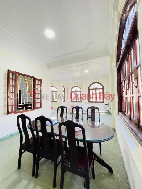 HONG LONG KDC VILLA - ROAD 8M - Opposite PARK - 200M2 - ONLY 80TR\/M2 _0