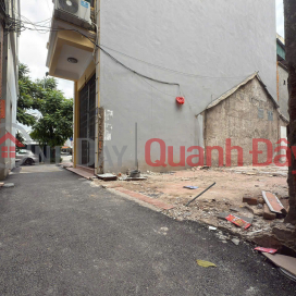 LAND FOR SALE IN NGOC THUY, LONG BIEN - CAR ACCESS, ONLY 1 HOUSE FROM STREET, AREA 65m² - PRICE 9.9 BILLION _0