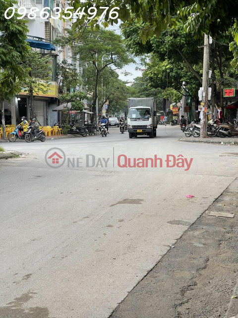 TRANSFER OF 6-STOREY BUILDING WITH ELEVATOR NEXT TO MY DINH BUS STATION, HANOI 605m2-238 BILLION _0