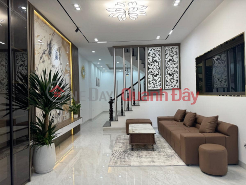 CHU HUY MAN LONG BIEN ADDITIONAL 6 BILLION - BEAUTIFUL HOUSE ON CORNER LOT - NEAR CAR - 3M WIDE FRONT LANE - BEAUTIFUL SQUARE RED BOOK ENTRANCE _0