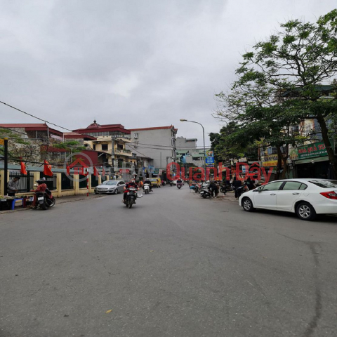 4-storey house 49m2 10m street in Trau Quy, GL HN. Contact now _0
