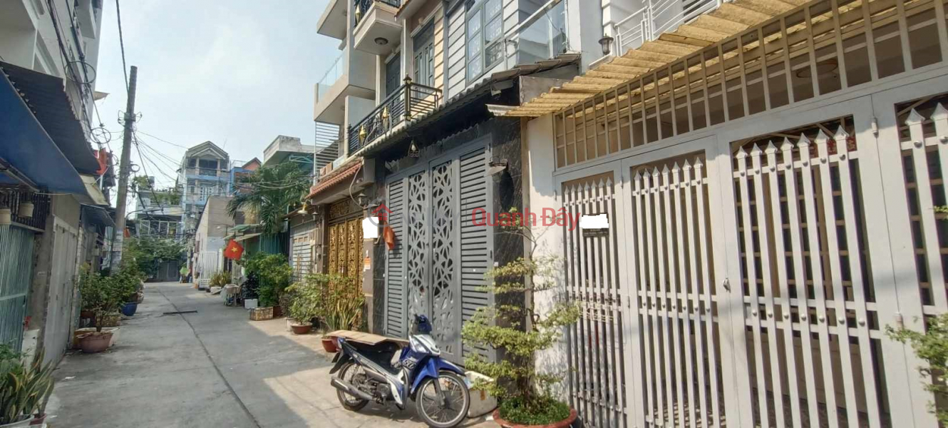 House for sale in car alley, Le Van Quoi Street, Binh Tan District Sales Listings