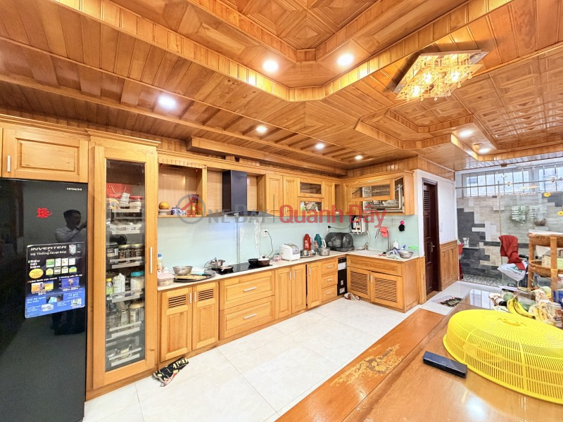 ► Biệt thự gỗ Cao Cấp MT Thái Thị Bôi, đường 7.5m, Kinh Doanh, 86m2, 4 tầng, Giảm Sâu 3.5 tỷ Việt Nam Bán | đ 10,5 tỷ