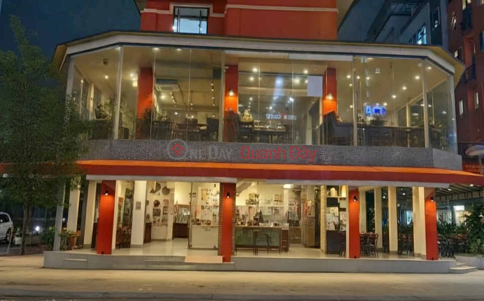 House for rent in Trung Hoa, Vu Pham Ham, Tran Kim Xuyen areas; 156m2, 2 floors - 37 million VND. Rental Listings
