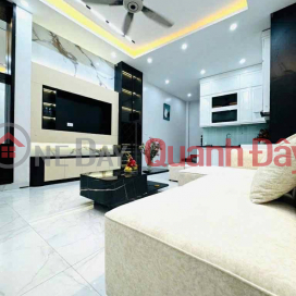 NGUYỄN ĐÌNH HOÀN 32M x5 TẦNG-MT 4M,SÁT PHỐ,NGÕ THÔNG-GIÁ 8,4 TỶ _0