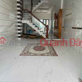 Whole house for rent on the front of provincial road 825 Duc Hoa Thuong, Long An _0