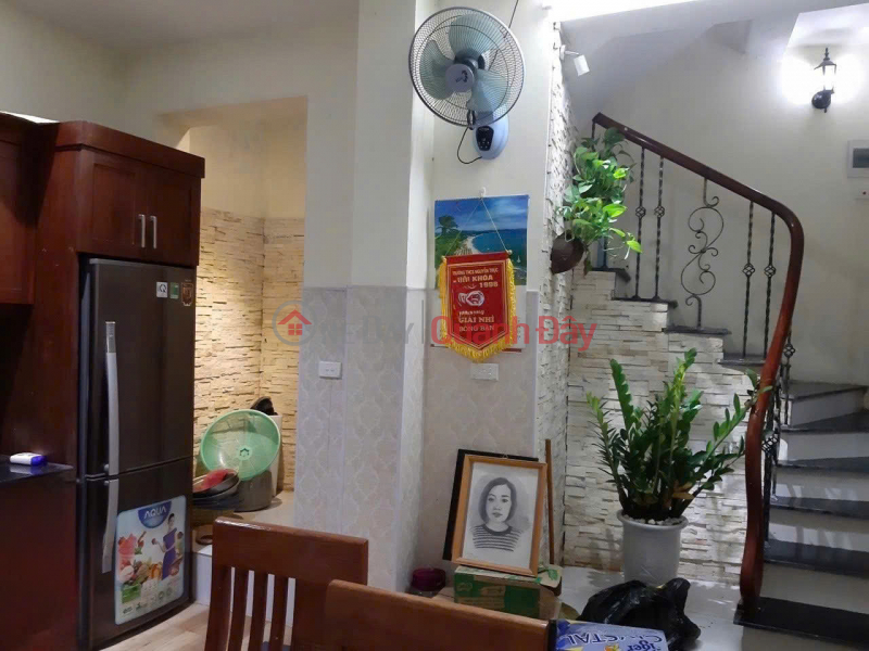 HOUSE FOR RENT, BUI XUONG TRACH STREET, THANH XUAN DISTRICT, NEAR MAIN ROAD, 52M², 3 FLOORS, 4 BEDROOMS, 12 MILLION VND. 0903258273 Vietnam Rental, đ 12 Million/ month