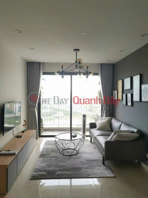 Gia đình cần nhượng lại căn 2PN tại Vinhomes D’Capitale, dt 74m2, 8.4 tỷ. _0