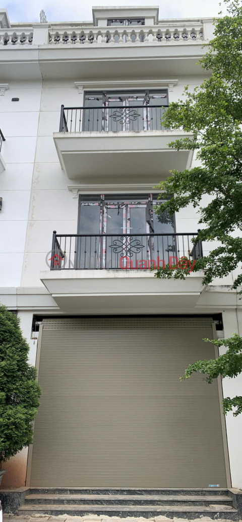 FOR SALE: Townhouse with park view, 3 floors plus a rooftop terrace, 85.5m2, price 4.5 billion VND, An Phu Urban Area, Son La. _0