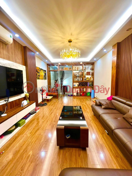 Property Search Vietnam | OneDay | Nhà ở Niêm yết bán | Bán nhà riêng chính chủ, 65m Đống Đa, giá 12,5 tỷ, ngõ thông, ô tô, 1 nhà ra phố. Ở ngay.