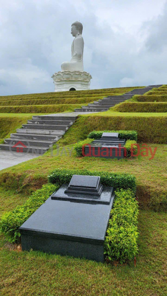 đ 11 triệu Bán đất khuôn viên mộ Gia Đình diện tích 20,30,40,60,80m2. Giá chỉ từ 11 triệu/m2. Mở bán đợt 1 nên có triết khấu cao.