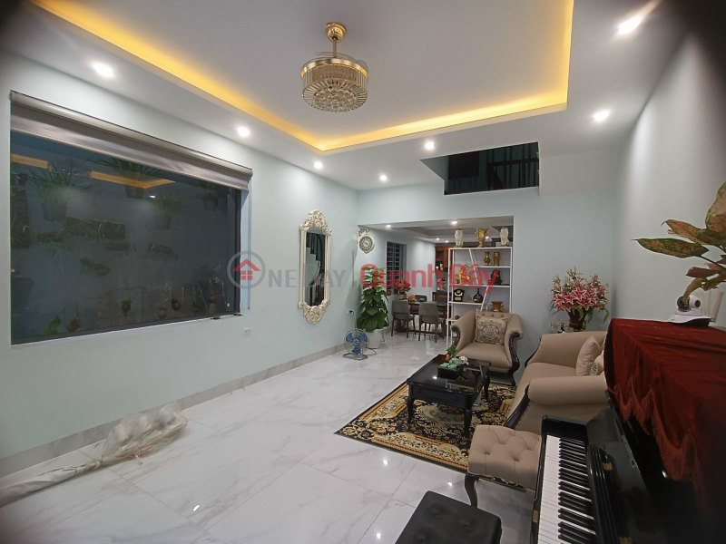₫ 9.3 Billion, BEAUTIFUL HOUSE - GOOD PRICE - For Urgent Sale Beautiful House With Business Front In Bac Tu Liem