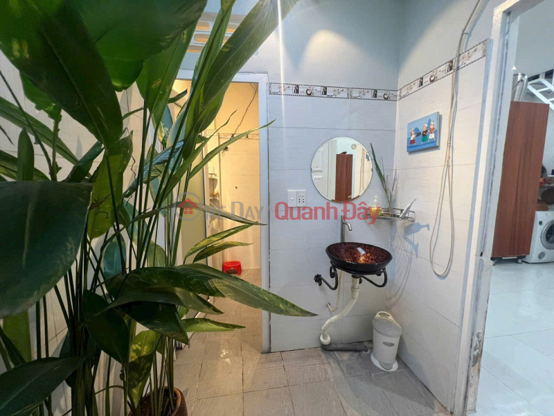 đ 6,5 triệu/ tháng Cho thuê nhà đẹp Khu QĐ4, gần chợ 26, full nội thất chỉ 6,5tr