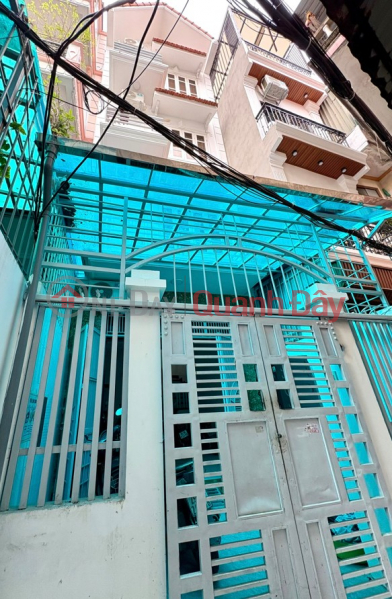 I am the owner and need to sell a house in Minh Khai - Hoang Mai District - 8 rooms fully furnished Sales Listings