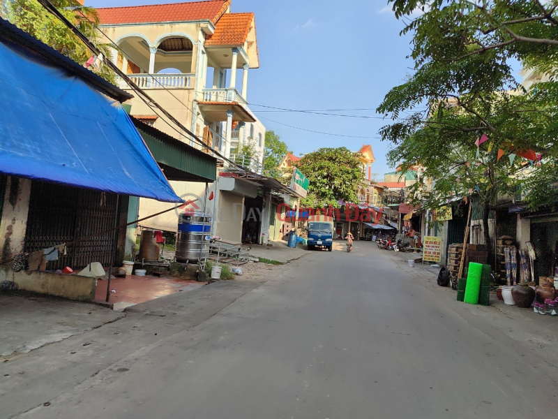 Miss National Highway 6 frontage, Trang An Chuc Son, super cheap price - Area: 53m2 full residential area, front and back 4,075m2 Sales Listings