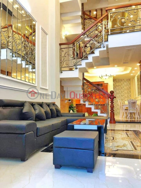Pham Ngoc Thach house for sale 42m2, 5 floors nice to live in, selling price is 4 billion VND _0