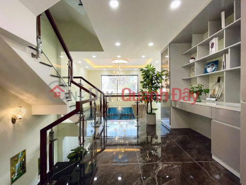 O1690 Giảm 100tr! sát chợ Xóm Mới GV, SHR, Vuông, 4 tầng, 4.2x14m, 6.x tỷ _0