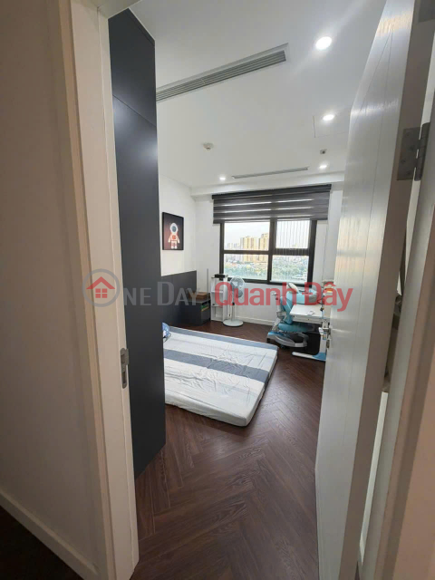 Chuyển nhượng căn 3PN diện tích 110m2 tòa C6 Vinhomes D’Capitale, _0