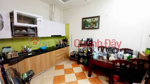 House for sale in Hoang Hoa Tham, 54m², open alley, near the street, investment price 9 billion _0