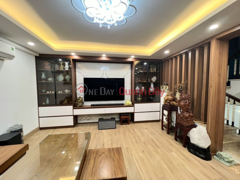 House for sale in Pham Van Dong, near police station, car park, business, 85m2, 5T, MT5m, nhrnh18 billion Vietnam, Sales | đ 18.9 Billion