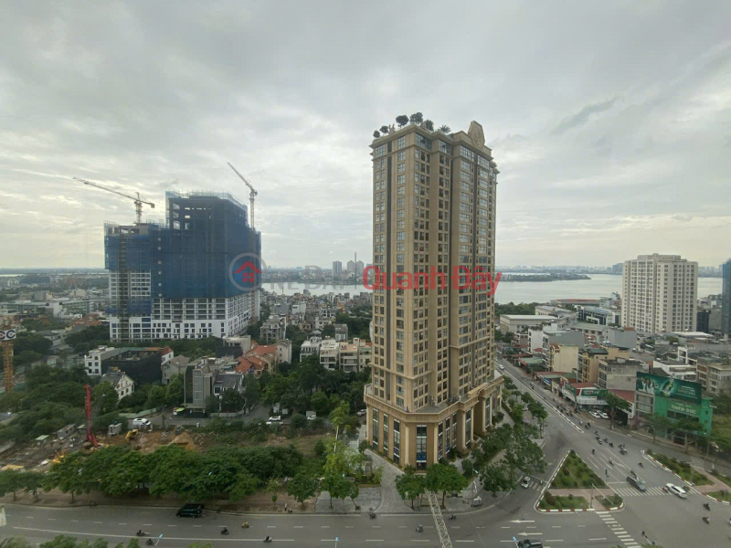 đ 8.5 Billion | CIPUTRA APARTMENT FOR SALE, 3 BEDROOMS, WEST LAKE VIEW, FULL FURNITURE, CHEAP PRICE