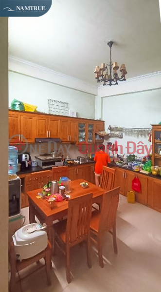 đ 12 tỷ BÁN NHÀ NGÕ NGUYỄN VĂN CỪ, BỒ ĐỀ, LONG BIÊN - GẦN PHỐ - NHÀ RỘNG - Ở