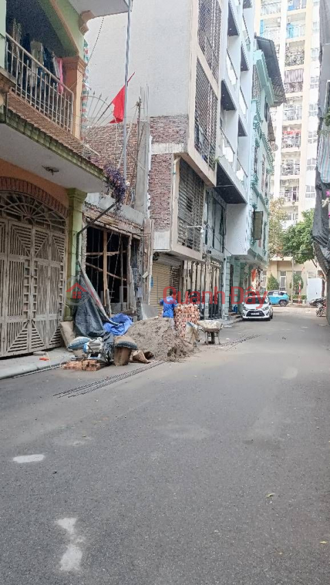 Bán nhà ngõ 560 Nguyễn Văn Cừ 40m x 6T gara thang máy, oto tránh kinh doanh được. _0