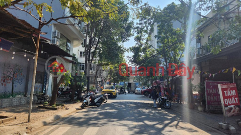 GOLDEN LAND FOR SALE WITH FREE HOUSE IN QUANG TRUNG _ HA DONG, AREA 42M2, PRICE TOO HIGH 3.6M2 _0