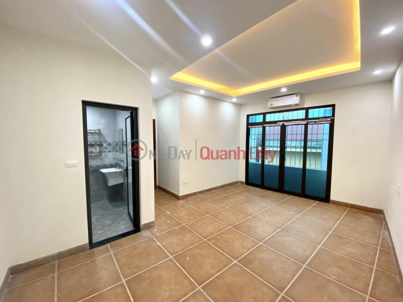 Property Search Vietnam | OneDay | Residential, Sales Listings, House for sale 74m2 Au Co street, Tay Ho Permanently airy Car garage Diversified business 9.3 Billion