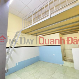 Room for rent on Au Co Street, Ward 9, Tan Binh District _0
