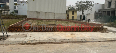 VILLA LAND FOR SALE IN NGUYEN KHE - NGUYEN KHE URBAN AREA - CORNER LOT _0