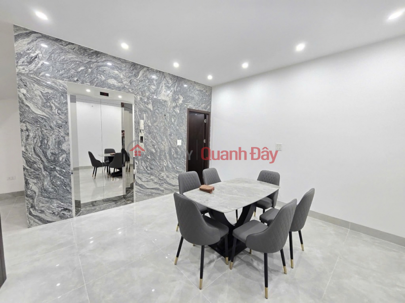 SIÊU PHẨM MỚI TINH! NHÀ 6 TẦNG THANG MÁY - NGỌC LÂM - Ô TÔ ĐỖ CỔNG - TẶNG FULL NỘI THẤT CAO CẤP!, Việt Nam | Bán, đ 9,9 tỷ