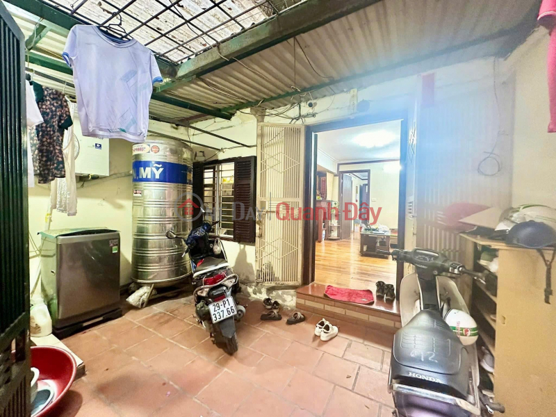 đ 5.2 Billion 1ST FLOOR APARTMENT NGHIA TAN 65M2 – CAU GIAY CENTER – 2 FRONT AND BACK ALLEYS – 3 STEPS TO THE STREET – BUSINESS