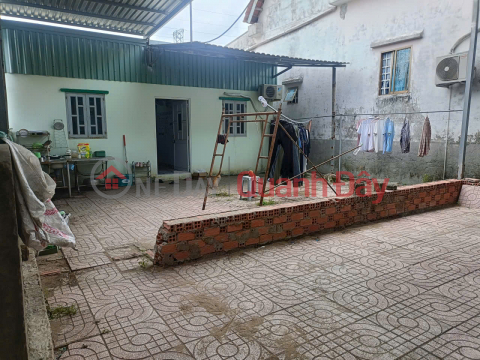 Chính chủ bán đất tặng nhà tại Lương Hòa, Bến Lức - Vị trí rất đẹp - Đường 6m, xe tải 6 tấn _0