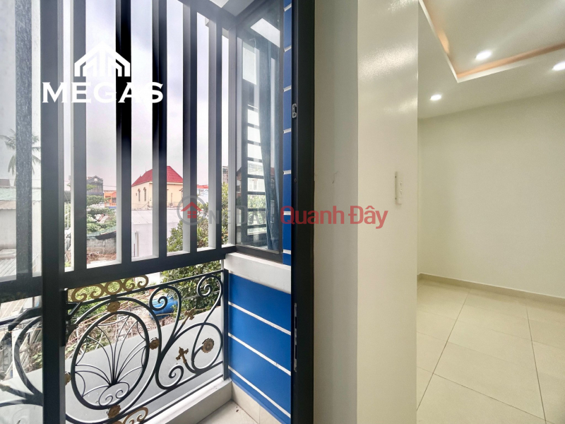 100% new room for rent - airy windows - balcony Rental Listings