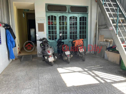 Two-story row of rental rooms for sale, located in an alley accessible by car (K172 To Hieu Street),approximately 50 meters from Nam Tran Street. _0