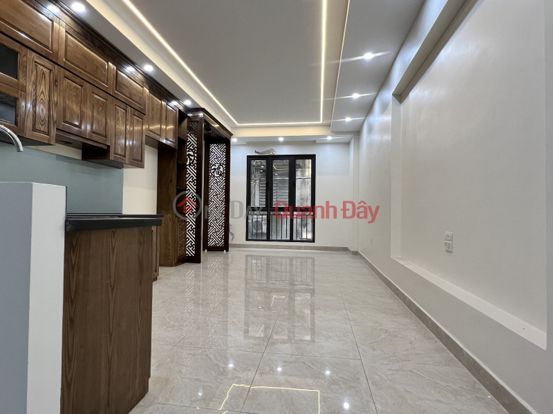 Property Search Vietnam | OneDay | Nhà ở Niêm yết bán, Nguyễn Văn Huyên 38m2 x 5 tầng- Giá 2.99 tỷ
