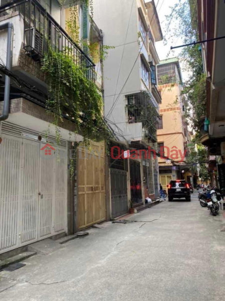 Thai Thinh House Car access, alley, area 55m2, 6 floors only 8 billion (Negotiable) Sales Listings