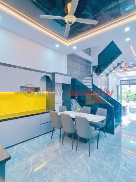 Bán nhà 1T2L siêu đẹp, SR, TC đường 10m, liền kề TP.HCM chỉ 4,3 tỷ | Việt Nam | Bán | đ 4,3 tỷ